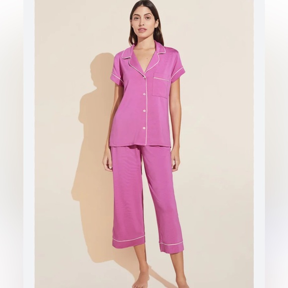 Eberjey Other - Eberjay Gisele TENCEL™ Modal Short Sleeve Top & Cropped Capri Pants PJ Set